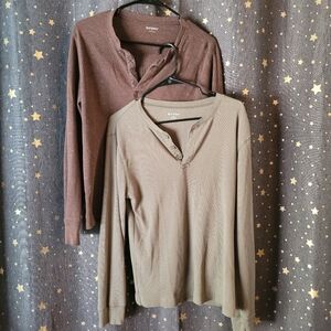 Old Navy | Men's Brown And Olive Henley Shirts 2-Pack Medium
